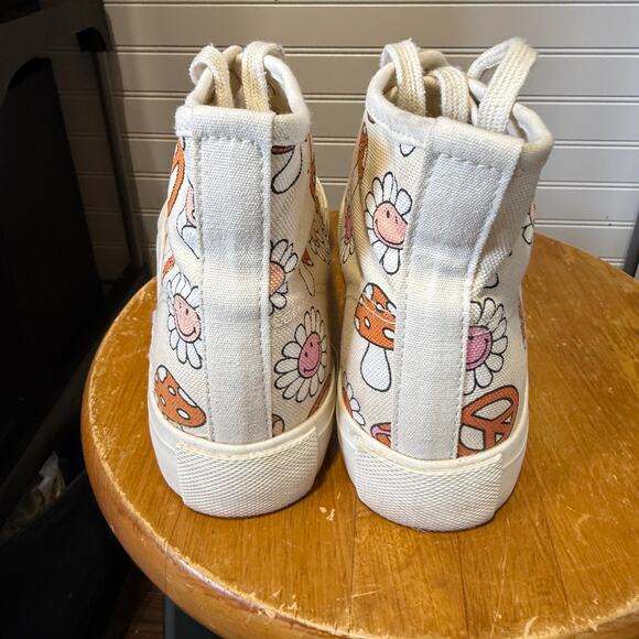 American Eagle & The Smiley Co Groovy Mushroom Print Hi Top Canvas Sneakers 8.5 - Picture 4 of 9